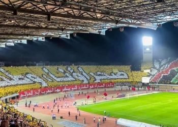 الجمهور الفاسي يبدع في مواجهة فريقه للمغرب التطواني التي انتهت بالتعادل