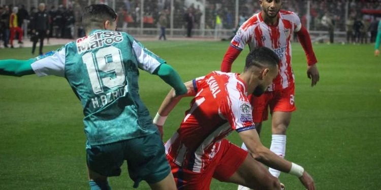 الرجاء البيضاوي يعود بهزيمة من تطوان