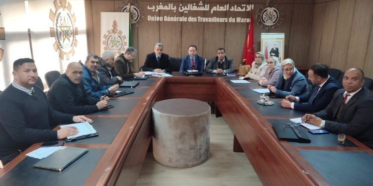 نقابة صحية تعتبر الرفع من أجور موظفي القطاع والاستجابة لمطالب المهنيين دعامة أساسية لإنجاح ورش الإصلاح