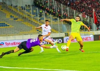 الوداد يحسم الديربي المغاربي ويسحق شبيبة القبائل بثلاثية نظيفة