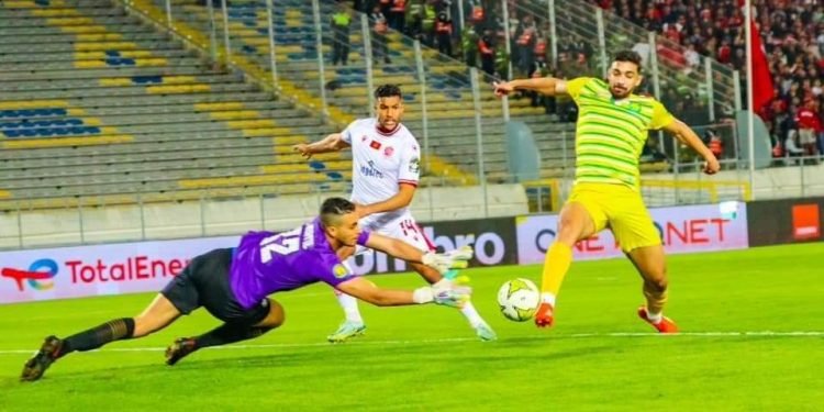 الوداد يحسم الديربي المغاربي ويسحق شبيبة القبائل بثلاثية نظيفة