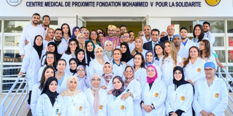 الملك يدشن المركز الطبي للقرب بالرحمة لتعزيز عرض العلاجات لفائدة الساكنة الهشة