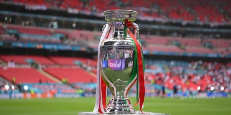 بريطانيا وإيرلندا تتقدمان بعرض لتنظيم “يورو” 2028