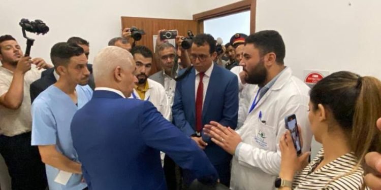 تنفيذا للتعليمات الملكية..وزير الصحة يتعهد بمعالجة جميع مشاكل قطاع الصحة بالدريوش