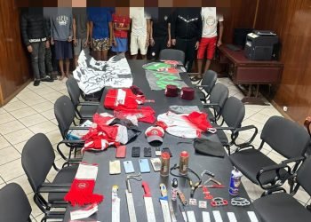 الدار البيضاء..توقيف 10 أشخاص على خلفية نزاعات بين إلترات مشجعي كرة القدم