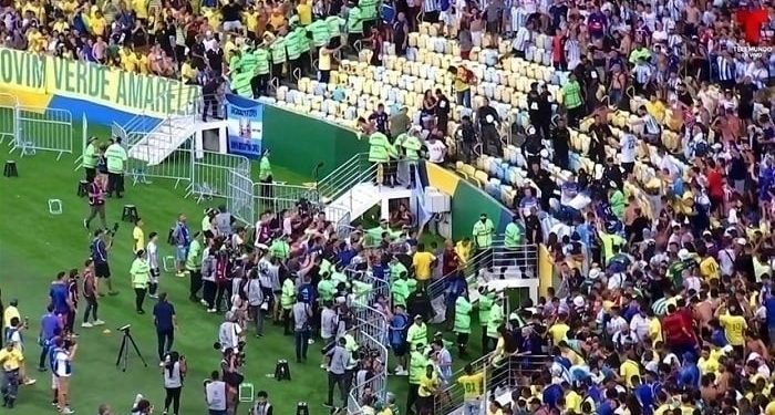 رئيس الاتحاد الدولي لكرة القدم: “لا مكان للعنف في كرة القدم”