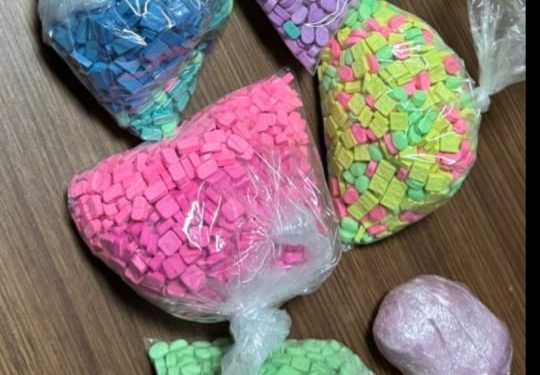 توقيف 3 أشخاص بحوزتهم ما يفوق 4000 قرص مهلوس بالقنيطرة