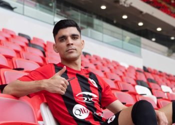 الريان القطري يجدد التعاقد مع أشرف بنشرقي لموسم واحد