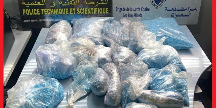 ميناء الناظور..إحباط محاولة تهريب أزيد من 53 ألف من الأقراص المهلوسة