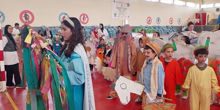 فاس..انطلاق الكرنفال الجهوي للحياة المدرسية “صور”