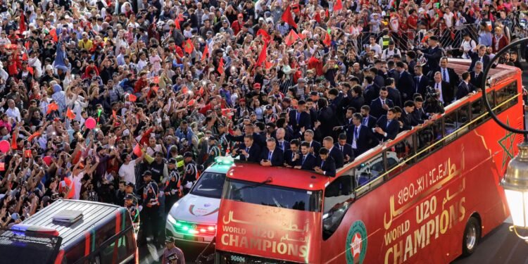 الملك يكرم “أشبال الأطلس” بعد تتويجهم بكأس العالم للشباب بالشيلي