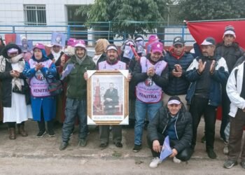 القنيطرة..بيان تضامني مع عمال وعاملات قطاع “كلافي” للدواجن