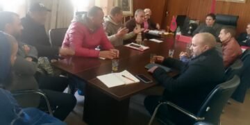 تأخير الأجور يدفع عمال النظافة بالقنيطرة إلى إعلان وقفة احتجاجية