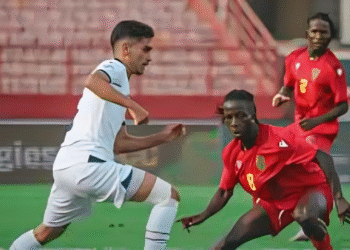 فوز خارج الديار يقود أولمبيك آسفي إلى وصافة مجموعته في كأس الكاف