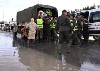 نقابة تعلن تضامنها مع ضحايا الفيضانات وتدعو للمحاسبة