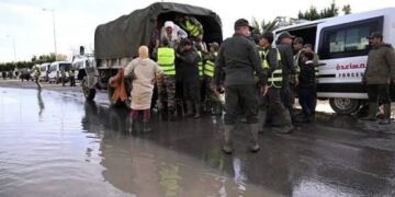 نقابة تعلن تضامنها مع ضحايا الفيضانات وتدعو للمحاسبة