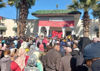 سيدي قاسم..دواوير الخنيشات تحتج على عدم إنصاف متضرري الفيضانات