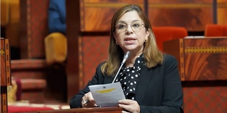 نقابة تحمل الوزيرة “ابن يحيى” مسؤولية تعثر الحوار في “الوكالة الاجتماعية”